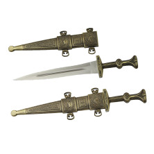 Pugio romano bronzo con fodero