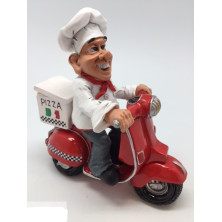Pizzaiolo sulla vespa